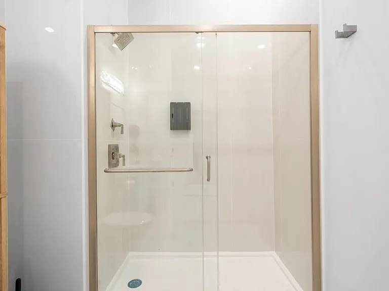 161 Broadway #2R — Photo 14
