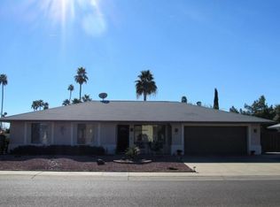 10701 W Hutton Dr, Sun City, AZ 85351