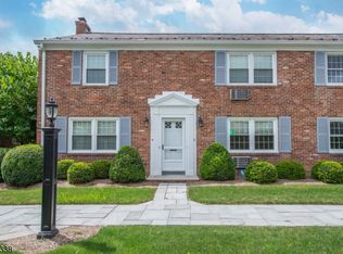 66 New England Ave #15, Summit, NJ 07901