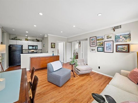 4th image of 287 14th St NW APT 7