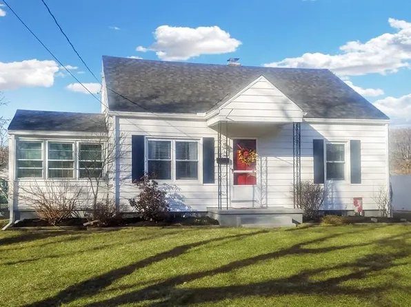 44 Lawnwood Ave, Longmeadow, MA 01106