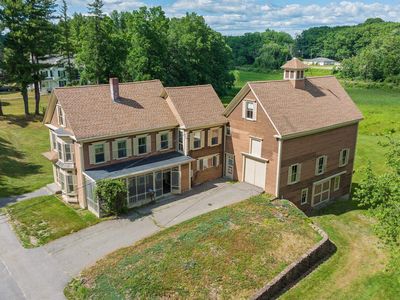 10 Packers Falls Road, Newmarket, NH, 03857