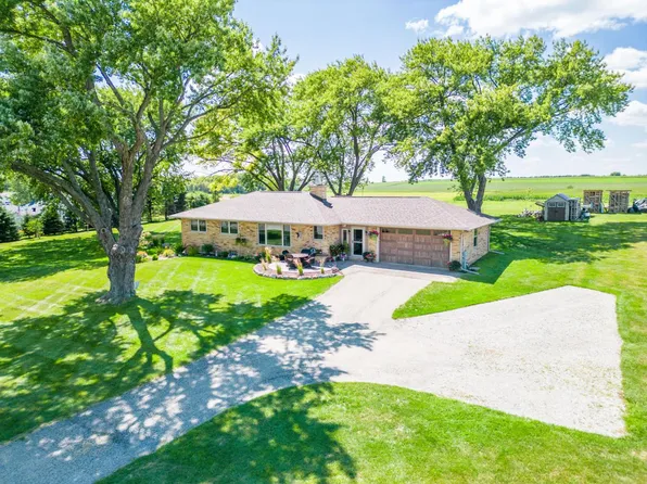 602 Prairie STREET, Reeseville, WI 53579