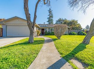 1090 Lily Ave, Sunnyvale, CA 94086