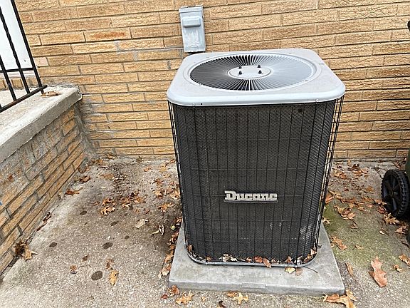 4th image of 1635 Drenik Dr