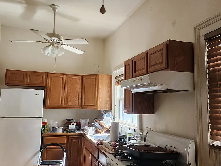106 NW 3rd Ave #1 — Photo 7