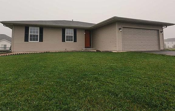 2nd image of 2905 Meadowlark Ln