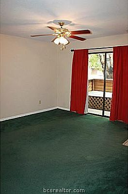 3rd image of 904 University Dr #137