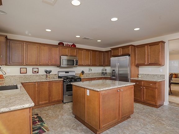 2nd image of 956 Via Hacienda Ct