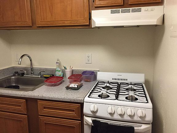 3rd image of 3073 U K Cir #3073
