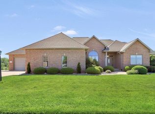 5555 Broadway Rd, Groveland, IL 61535