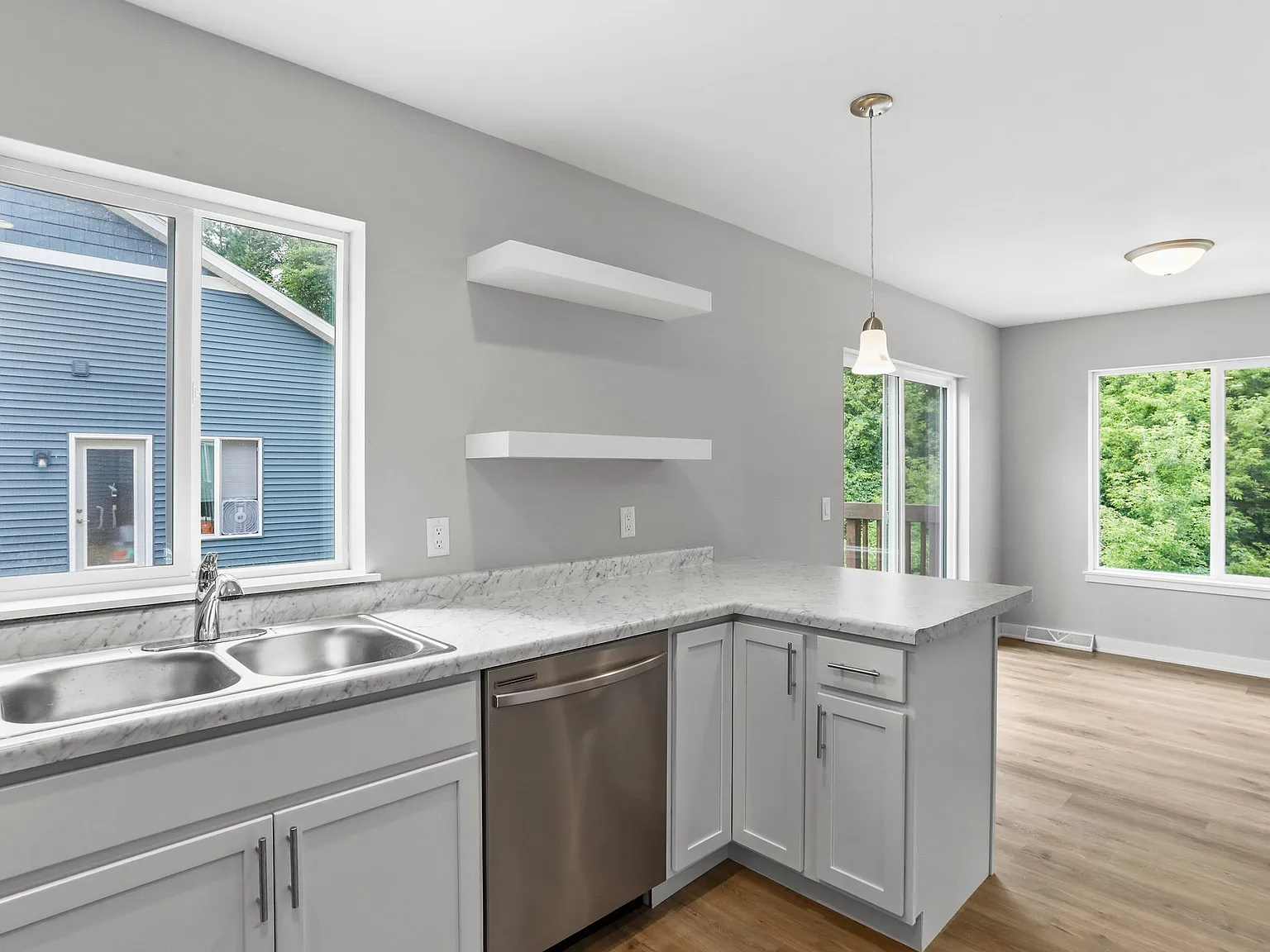 Chalet Dr, Stoughton — Photo 4