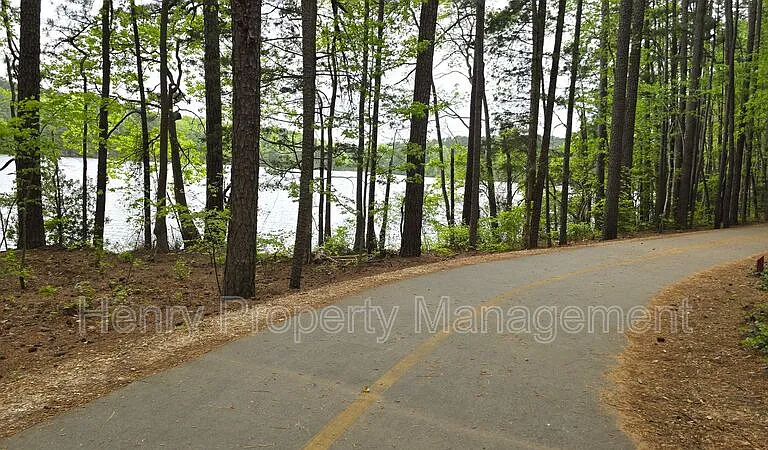 4265 The Oaks Dr — Photo 29