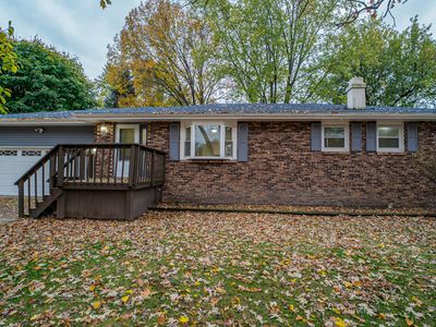 2511 Crowsnest Dr, Hobart, IN, 46342