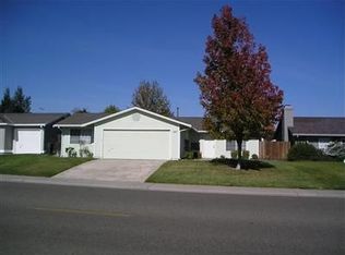8761 Palmerson Dr, Antelope, CA 95843
