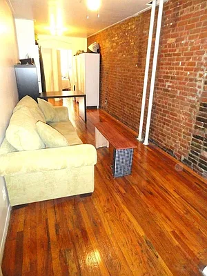 Rented by Crosstown Apartments NYC | media 26