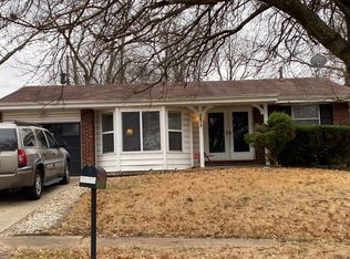 1812 Elkins Dr, Saint Louis, MO 63136