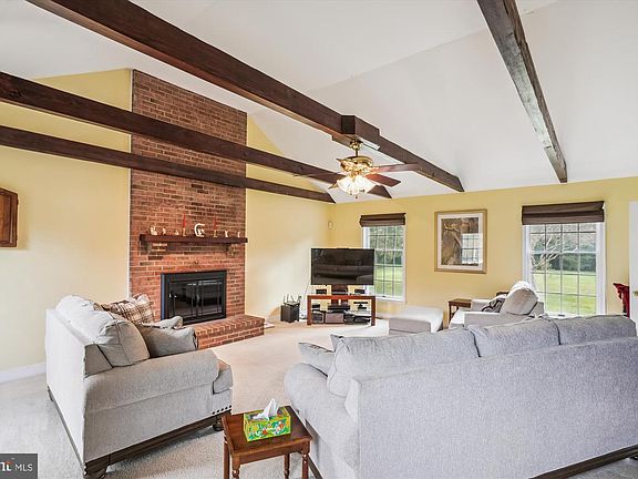 3rd image of 24749 Swan Rd