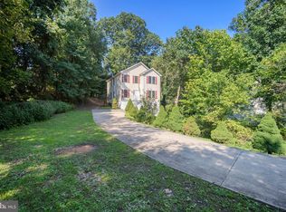 900 Rosemere Ave, Silver Spring, MD 20904