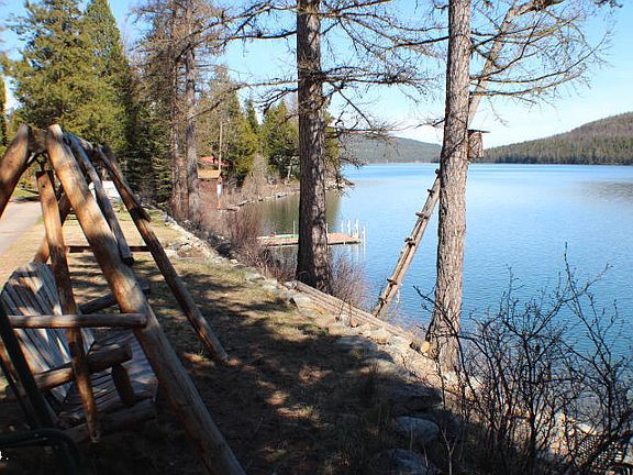 3rd image of 170 Violet Bay Dr