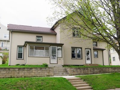305 S Mill St, Decorah, IA, 52101