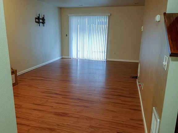 5th image of 5002 S 30th St APT H3