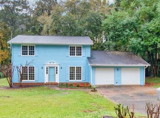 4382 Shiloh Hills Dr, Snellville, GA 30039