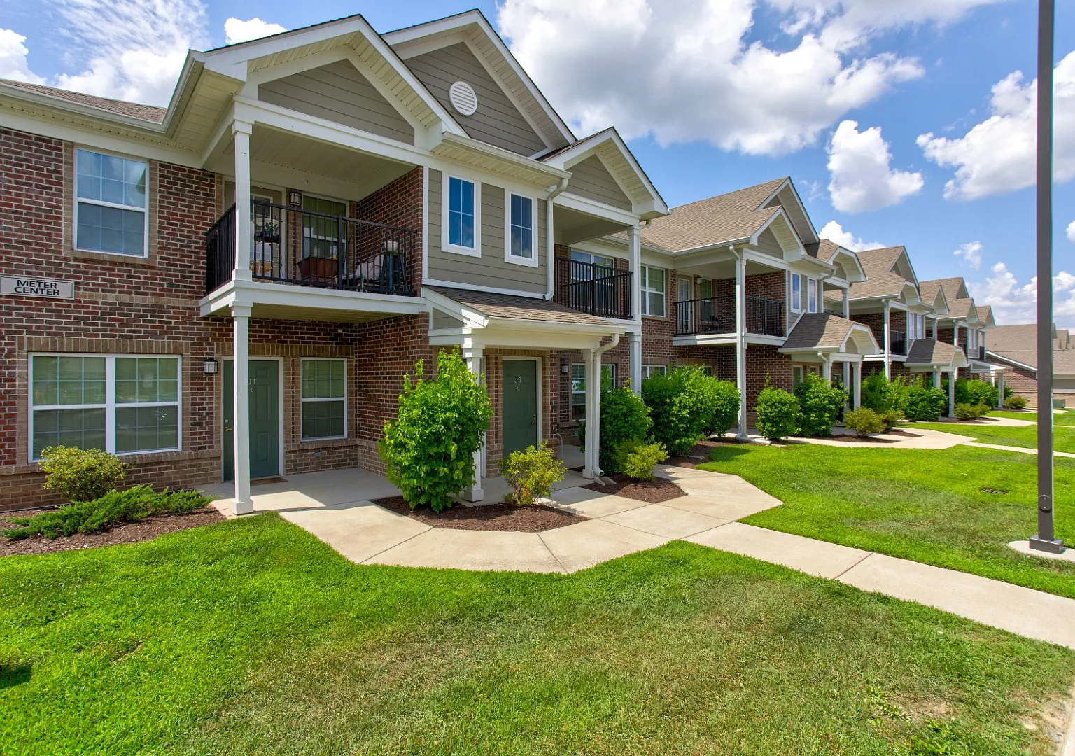 Residences of Gallatin — Photo 1