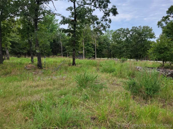 Cedar Dr, Canadian, OK 74425