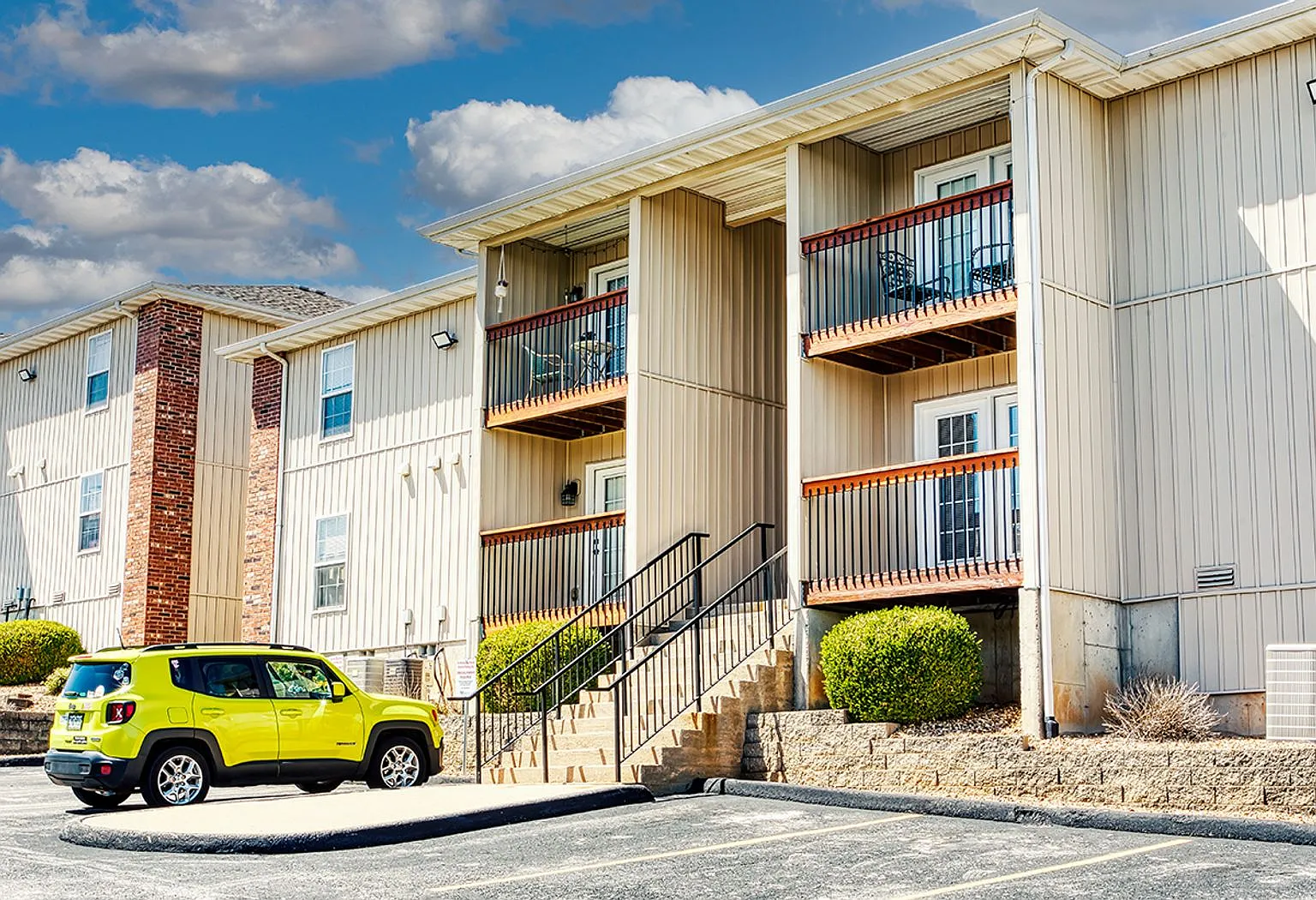 South Valley Apartments — Photo 4