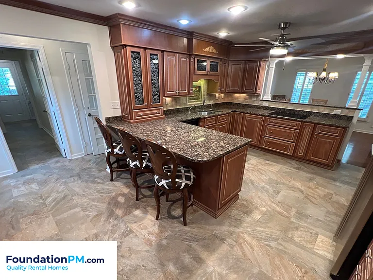 7939 Dovie Ln — Photo 7