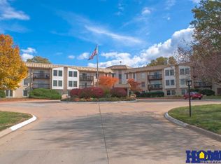 4000 S 56th St APT 263C, Lincoln, NE 68506