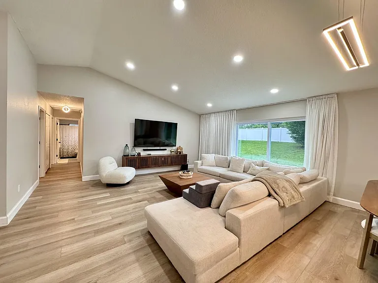 15912 Indian Wells Ct — Photo 7