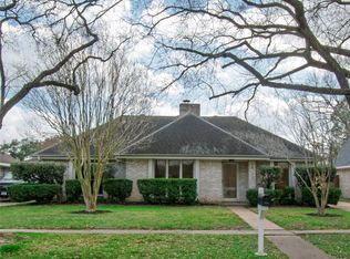 14811 Delbarton Dr, Houston, TX 77083