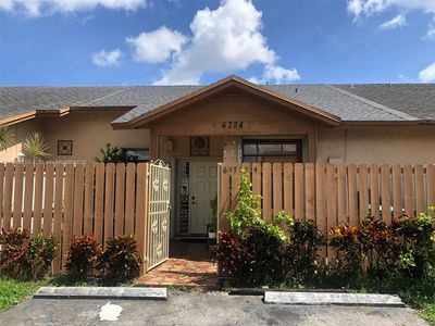 6704 NW 188th Ter, Hialeah, FL, 33015