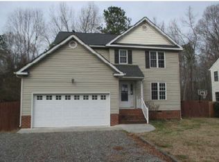 1040 Bagby St, West Point, VA 23181