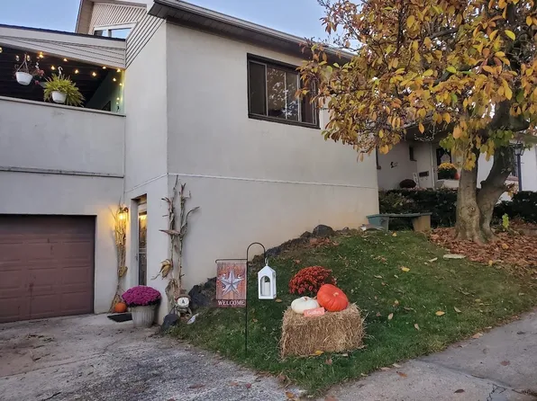 1555 Cortland Ave, Reading, PA 19607