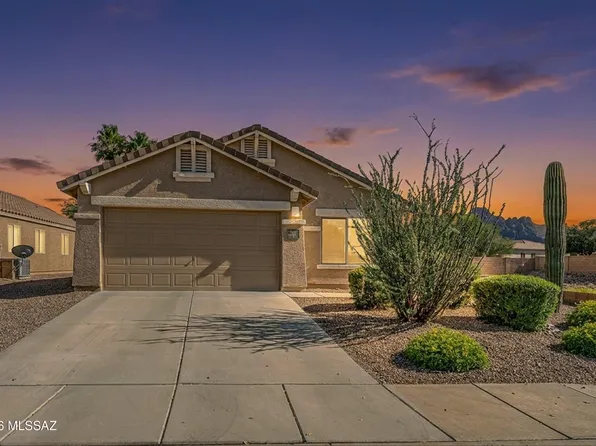 7705 W August Moon Pl, Tucson, AZ 85743