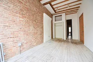 Rented by Nolita Group