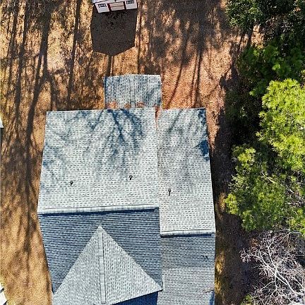 4th image of 193 Hamilton Grove Drive