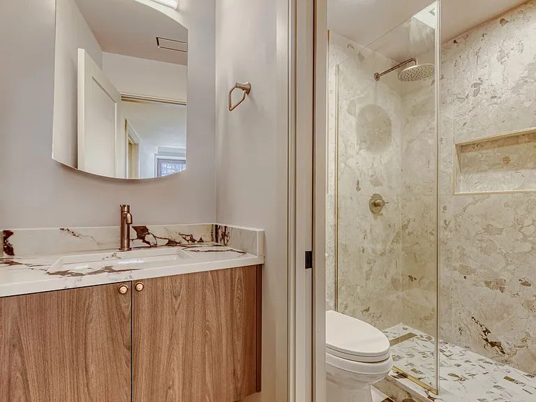 1528 N Lasalle St #1W — Photo 10