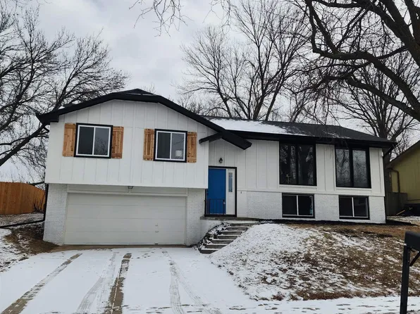 12735 S 38th St, Bellevue, NE 68123