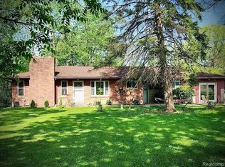 9469 N Saginaw Rd, Mount Morris, MI 48458