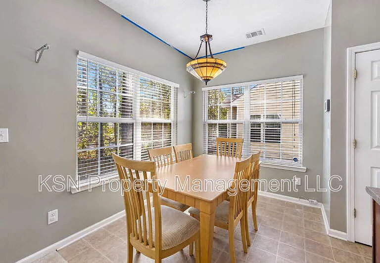 13 Orchid Ln — Photo 11