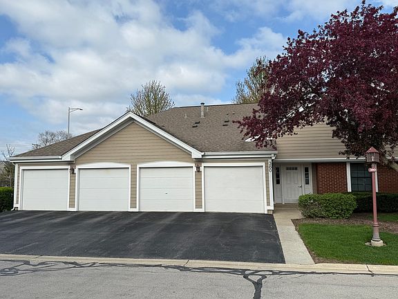 2nd image of 380 Heather Ct