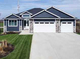 3214 NE 17th St, Ankeny, IA 50021