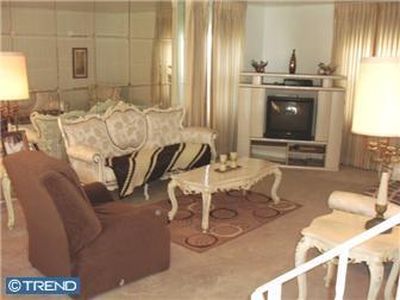 43 Potter Ln, Willingboro, NJ, 08046