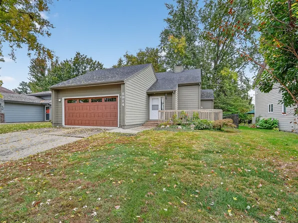 8914 Valdez Dr, Urbandale, IA 50322