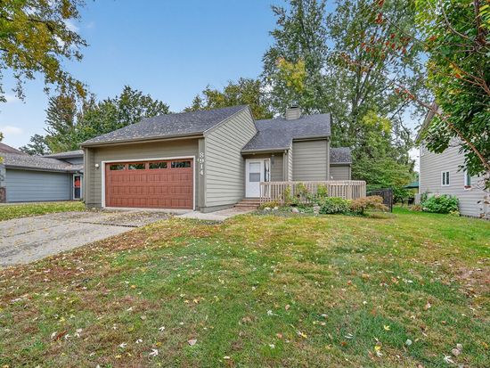 8914 Valdez Dr, Urbandale, IA 50322