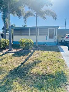 8294 SE Sandy Ln, Hobe Sound, FL, 33455